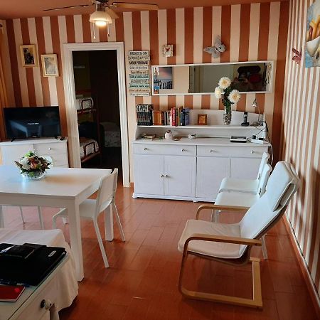 شقة كاديز  في Apartamento Las Brisas المظهر الخارجي الصورة